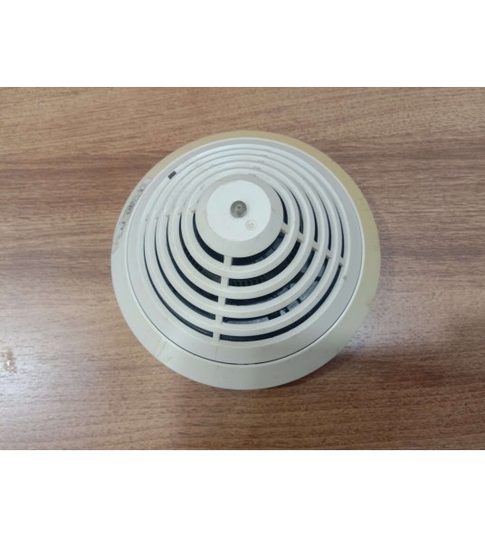 Set of 8X Bosch fap-0 420 smoke detector with base