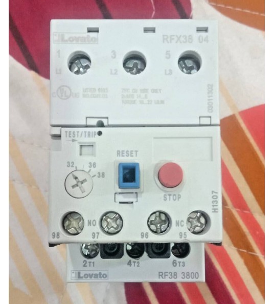 Lovato RF38 3800 Relay with RFX3804 Independent Mounting