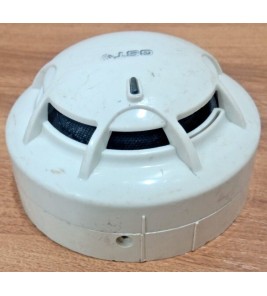 Gst di-m9102 intelligent photoelectric smoke detector