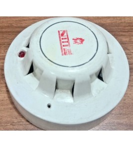 Apollo xp95 ionisation smoke detector  55000-500 apo